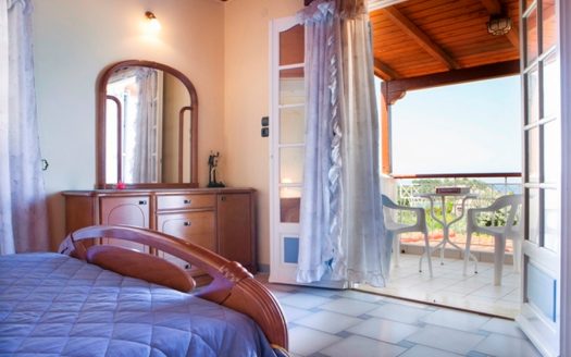 Vila Tzivras – Lassi