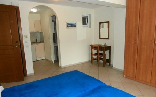 VILA ZEPPOS – Neos Marmaras