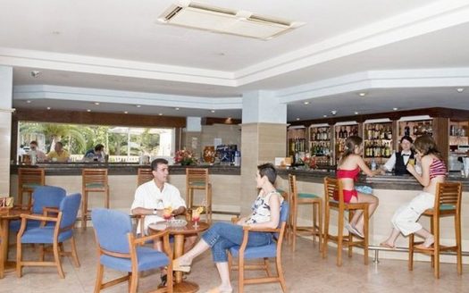 Hotel Reina Del Mar 3* – Majorka