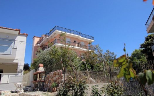 Vila Janis – Potos
