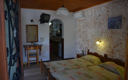 Vila Kipros – Skiatos- Grad Skiatos